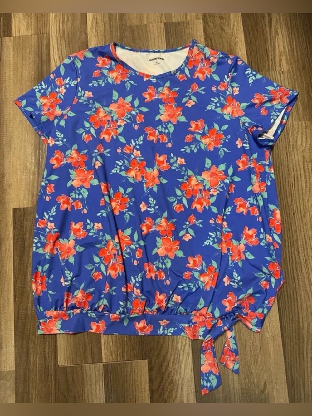 Lands end women’s short sleeve shirt, size large